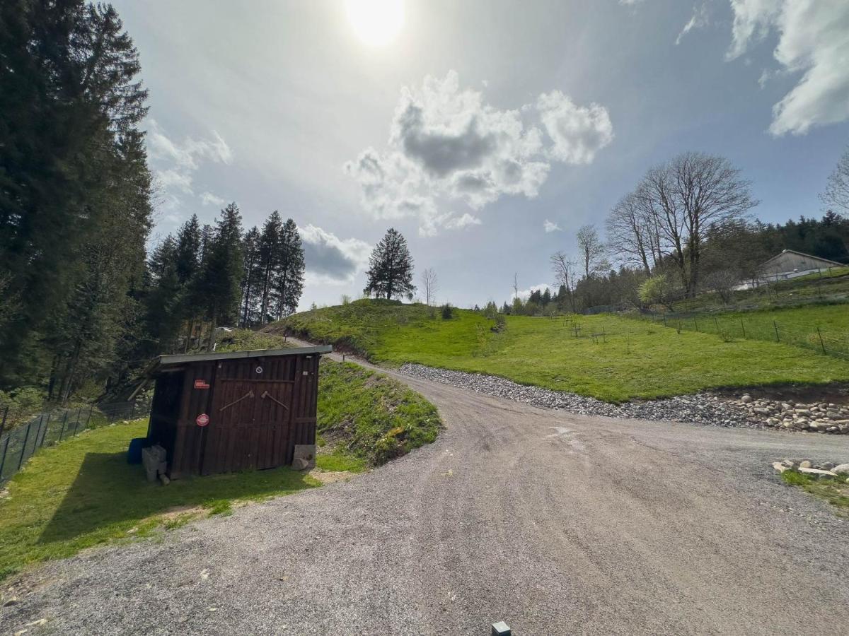 Le Refuge Perche Du Saut De La Bourrique Spa, Terrain Cloture جوراردُميه المظهر الخارجي الصورة
